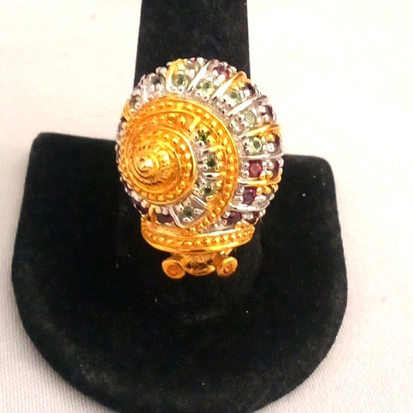 Man's unique ruby encrusted snail ring Size 9.75 😯